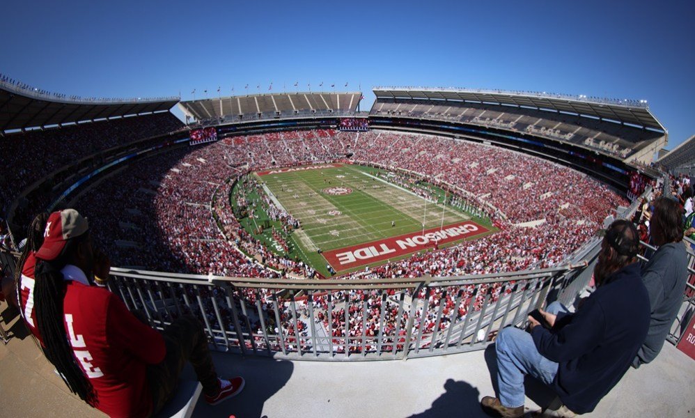 Former Alabama player sends message to recruits after Auburn loses to...