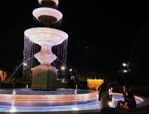 The cutest college campus :))
