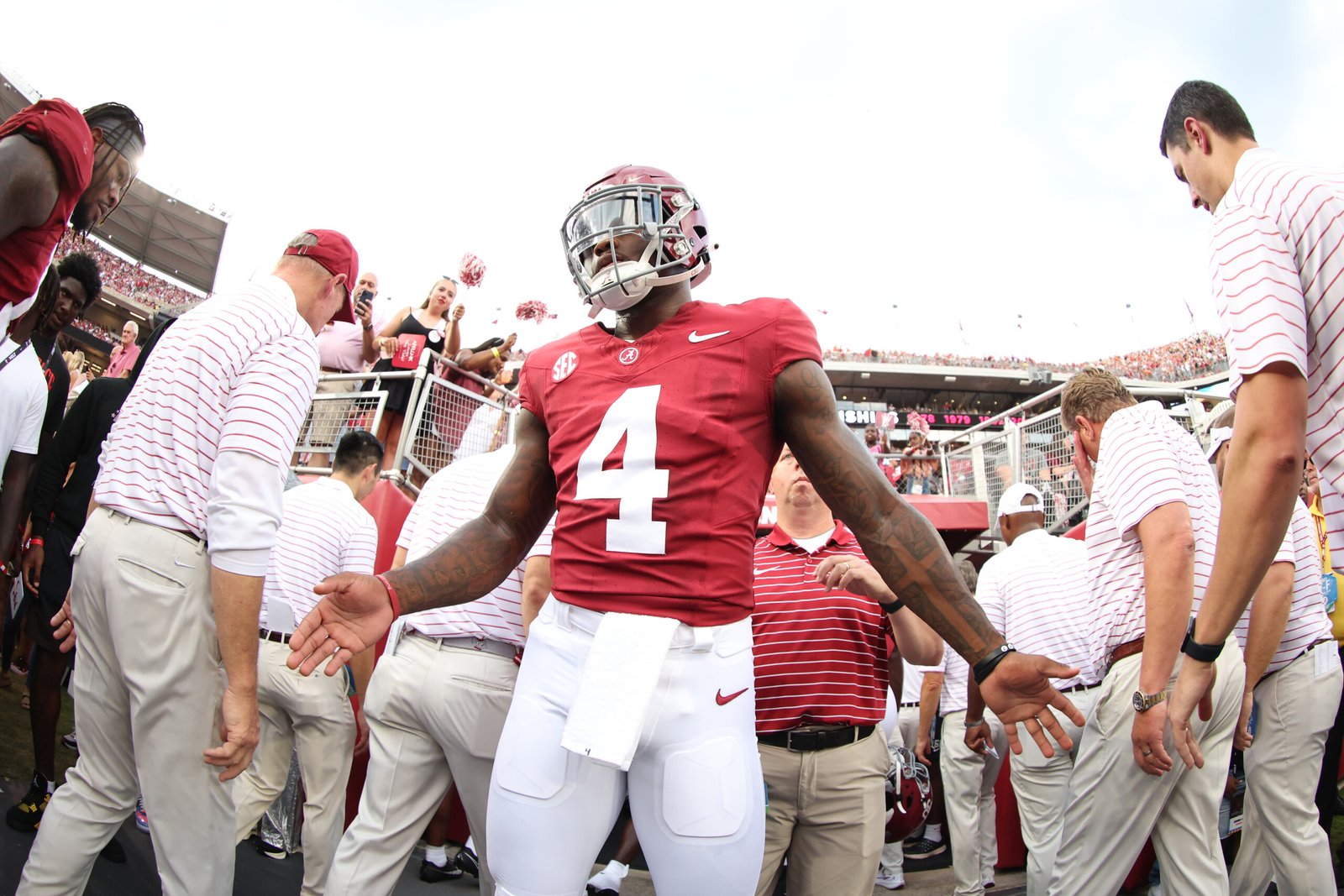 Alabama's Jalen Milroe goes from spectator role to star status in rem...