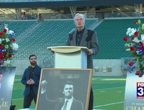 Thousands gathered at CSU for Charlie Kirk candlelight vigil