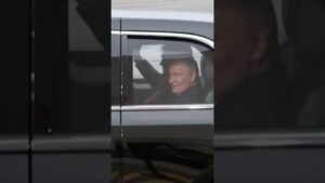 Trump, Putin Share Limo Ride to Alaska Meeting