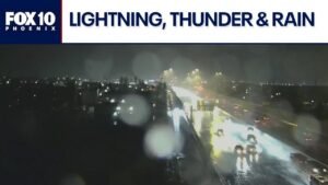 Much anticipated monsoon storm arrives in Phoenix | FOX 10 Phoenix