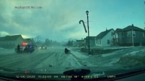 Hurricane-force winds blast southcentral Alaska