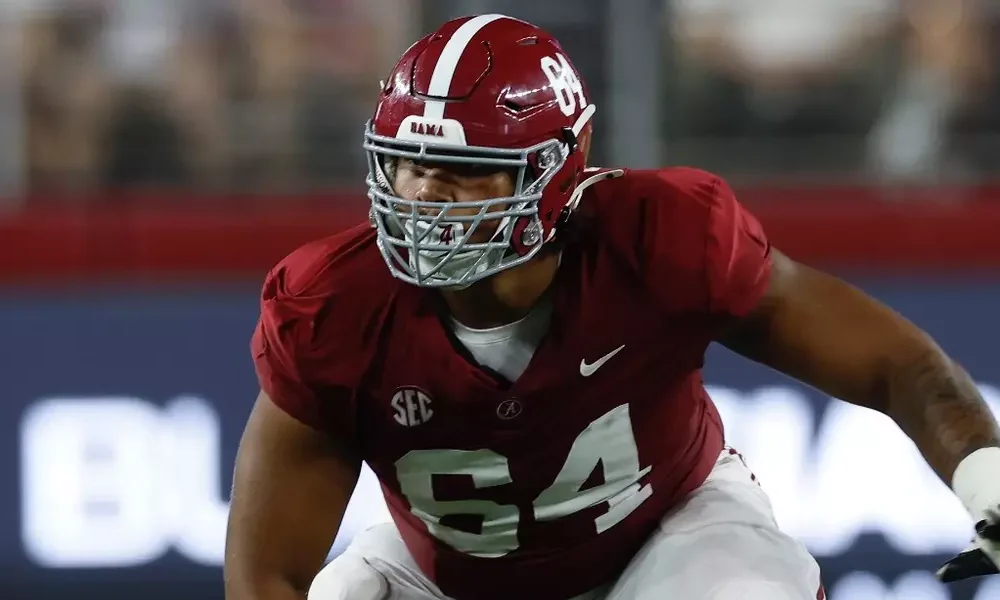 Alabama OL Michael Carroll (#64) lined up during the 2025 season.