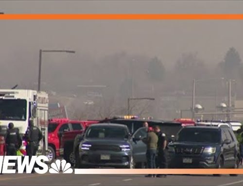 Strong winds as crews battle grass fire in Thornton