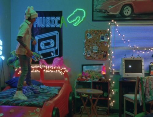 BAD BUNNY – YO PERREO SOLA | YHLQMDLG [Visualizer]