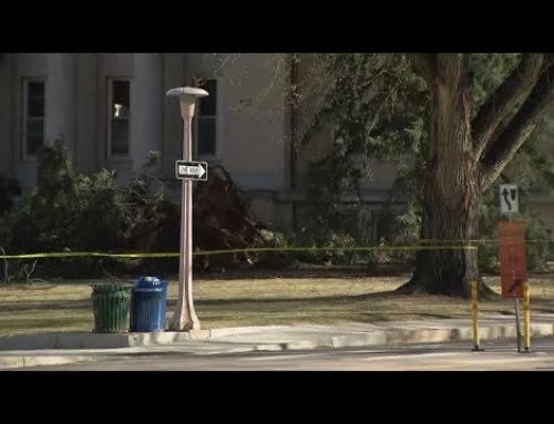 High winds cause damage, knock out power in Colorado