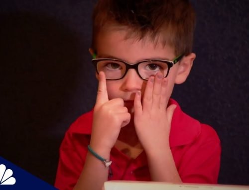 Colorado kid sells homemade newspaper to help local food bank