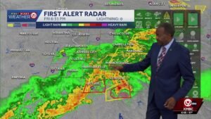 TORNADO WARNING ISSUED: KMBC 9 News is tracking a tornado-warned storm – Friday, April 17
