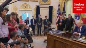 BREAKING NEWS: Trump Takes Questions From Reporters As New Attacks On Iran Commence