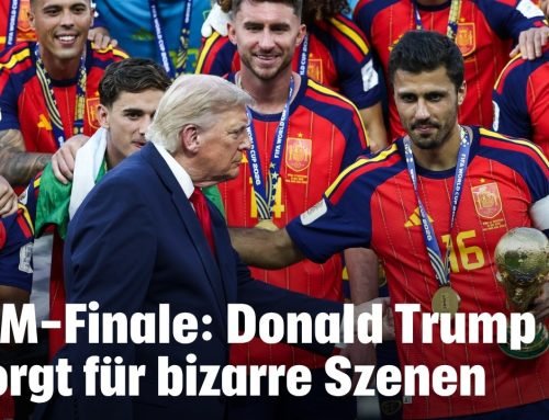Trump sorgt nach WM-Finale für bizarre Szenen | krone.tv NEWS