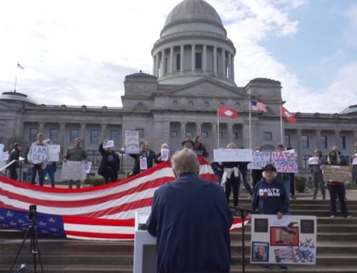 Protesters gather at Arkansas state Capitol ahead of Trump’s address …
