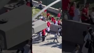 Several Injured In Kansas City Super Bowl Parade Shooting | 10 News First