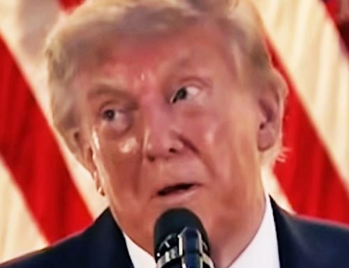 Trump GLITCHES BADLY, STUNS audience