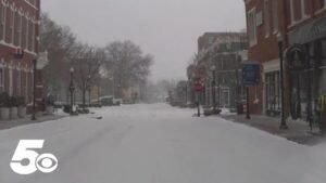 Latest News | Snow continues to fall in Arkansas