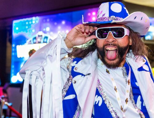 WWE fans excited for Las Vegas WrestleMania — PHOTOS | Local Las Vegas