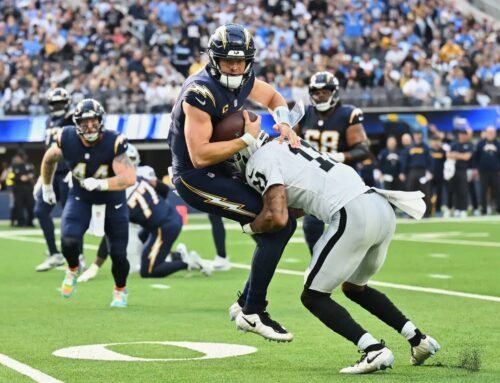 Raiders fall to Los Angeles Chargers for 6th straight loss | Raiders News