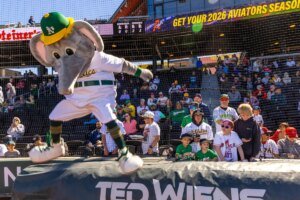Athletics fans pack Las Vegas Ballpark at Big League Weekend to see city’s future team | Athletics
