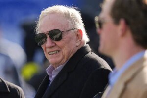 Jerry Jones doesn’t rule out Cowboys re-engaging on Maxx Crosby but doesn’t anticipate such a move | Raiders News