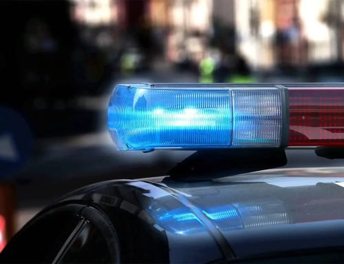 Stranded motorist injured in crash on Las Vegas highway | Local Las Vegas