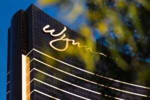 High stakes poker player charged in bad check case