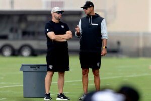Kirk Cousins sharp in return to Raiders practice as Fernando Mendoza throws interception | Raiders News