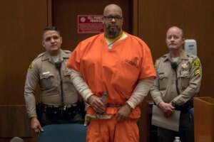 Suge Knight says Duane Davis’ lawyer offered him $1M to speak on case | Courts