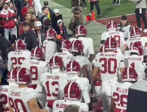 461K views · 7.2K reactions | Bray Hubbard breaks down the huddle for Alabama. | Davis Baker Sports | Facebook