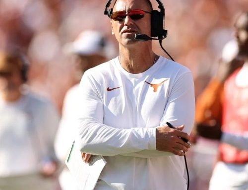 AP top 25 college football poll: Texas cedes top spot; Texas Tech ent…