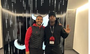 Alabama makes Tennessee 6-foot-6 Edge feel like priority on Junior Da…