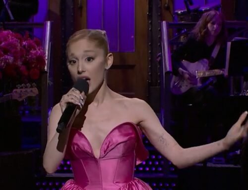 Ariana Grande Mimics Multiple Famous Female Singers in ‘SNL’ Monologu…