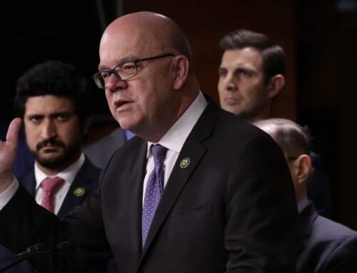 Bipartisan House Measure Seeks to Block Trump Venezuela War