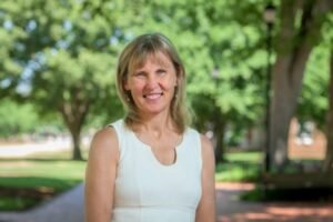 UD to inaugurate Carlson as 29th president