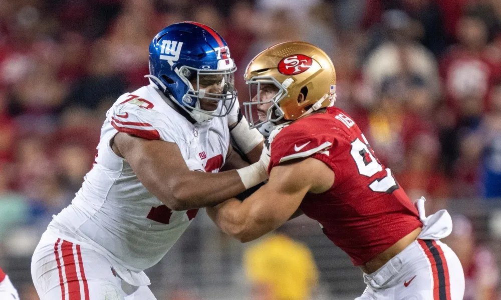 Former Alabama OL signs with the Philadelphia Eagles