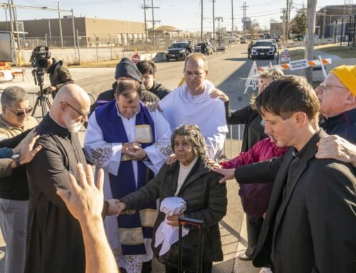 Faith leaders enter Broadview ICE facility on Ash Wednesday after jud…