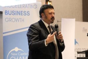 Economist warns recession risks masked under AI, wealth spending