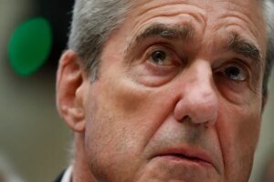 Former FBI Director Robert Mueller, who investigated Russia-Trump cam…