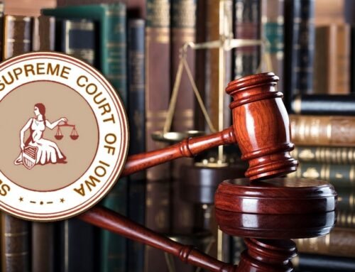 Former Iowa lawyer says judges are blocking his bid for governor