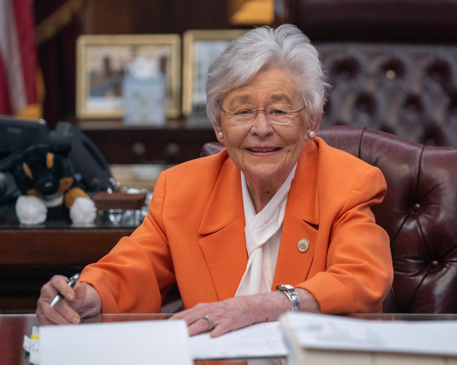 Governor Ivey Champions Early Education, Signs First Grade Readiness ...