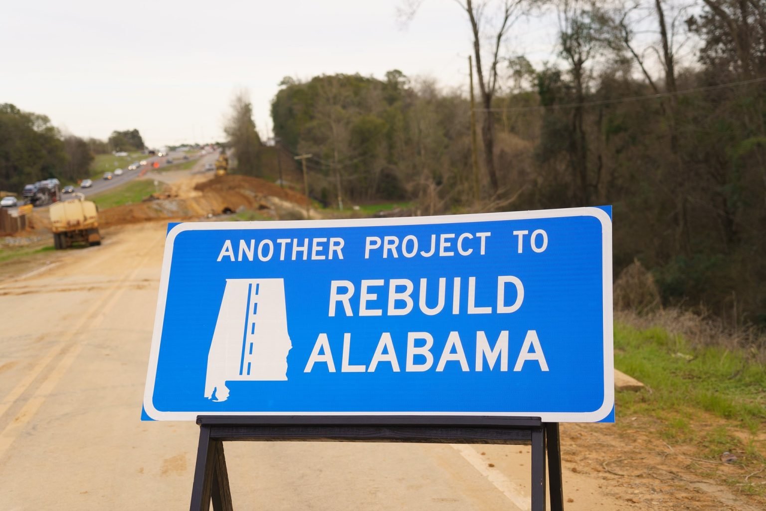 Governor Ivey Advances Infrastructure Statewide with $7.6 Million in Rebuild Alabama Grants