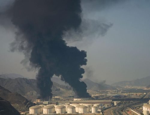 Gulf countries report new attacks after Iran warns major UAE ports to…