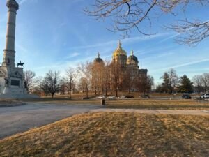 House panel advances bills to make gold and silver legal tender, lowe…