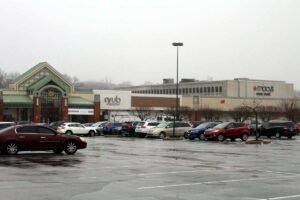Philadelphia-area developer in talks to buy Concord Mall