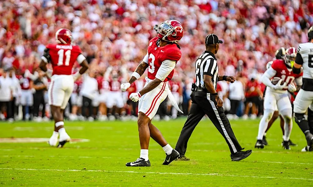 Fox Sports Analyst feels Alabama’s game vs 1 SEC team is a ‘pressure ...