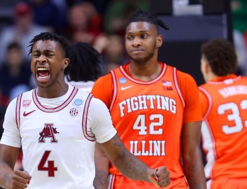 Illinois’ rally comes up short against Arkansas