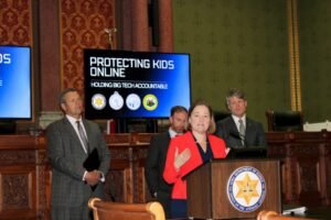 Iowa Attorney General Brenna Bird, other AGs move to sue OpenAI in st…