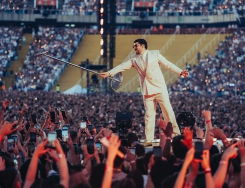 Por la mañana amén, por la tarde ron: es posible rezar con el papa y bailar con Bad Bunny en Madrid