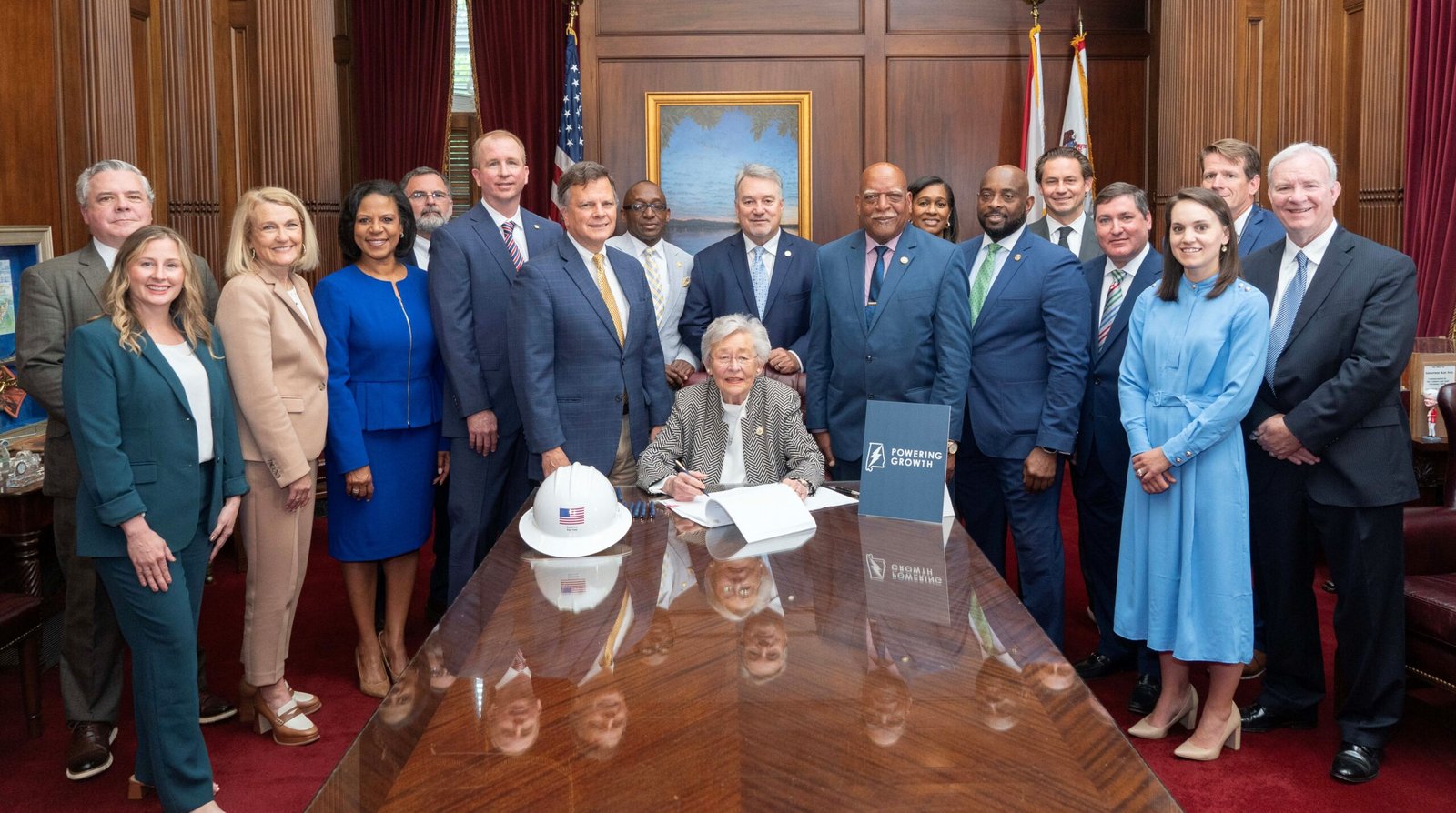 Governor Ivey Signs “Powering Growth” Plan into Law to Secure Energy ...