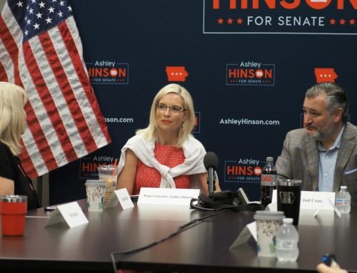 Sen. Ted Cruz calls for regulating kids’ use of AI chatbots at Hinson…