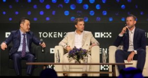 The Trump Family’s Crypto Venture Is Being Sued by Its Own Billionair…